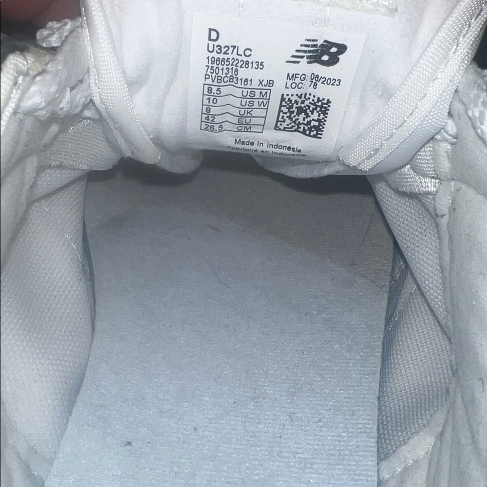 New Balance White Sneakers - Picture 4 of 4
